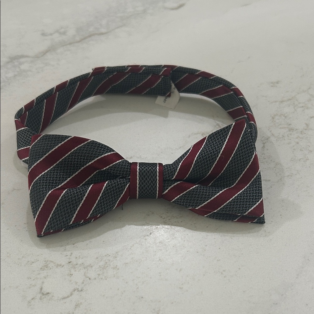 Classic Striped Kids Bow Tie - Burgundy and Gray